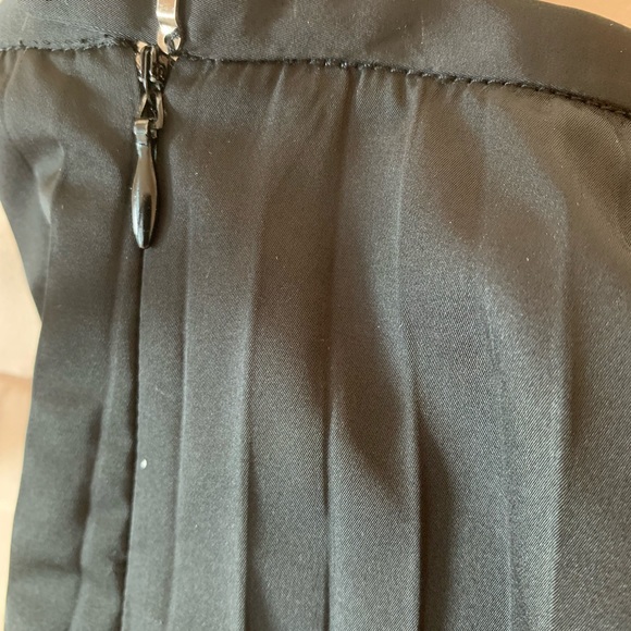 Ostrich Feather Jewels Rosettes Couture Designer Black Satin Full Pleated Skirt - Picture 7 of 16